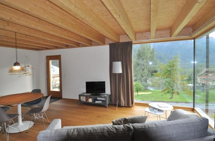 Chasa Paoletta Apartment Ramosch Ruang foto