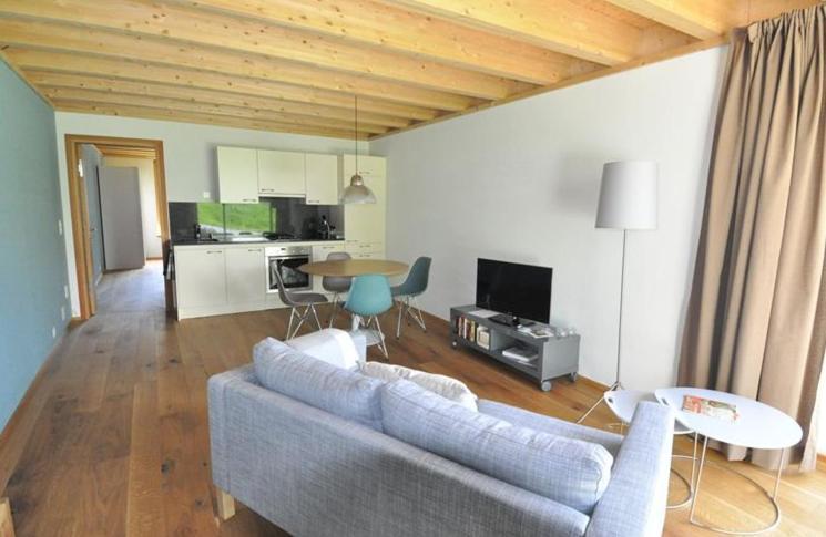 Chasa Paoletta Apartment Ramosch Bagian luar foto